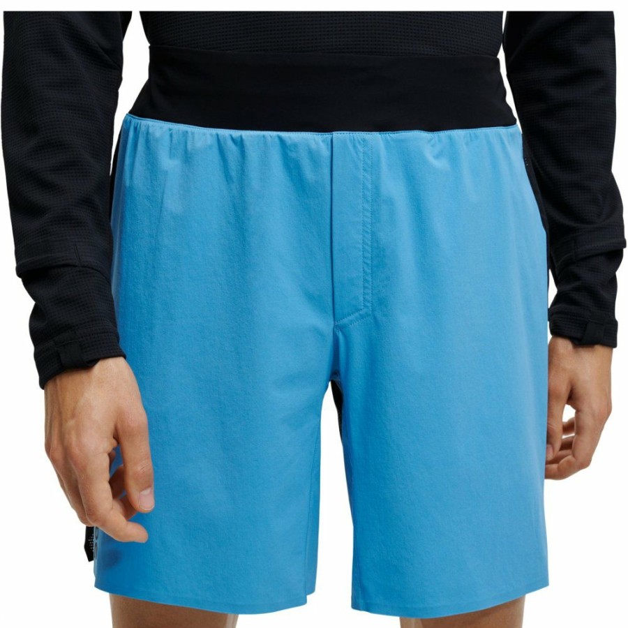 Shorts & Pants & Skirts * | On Lightweight Shorts Niagara & Black On Running Outlet